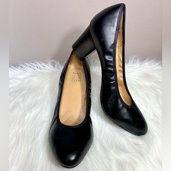 🍁NATURALIZER🍁 Block Heel Pump - Picture 1 of 11